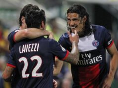Napoli: festa per Lavezzi, Cavani fischiato fa un gestaccio