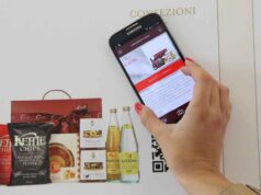 Acquisti con lo smartphone: arriva il “poster intelligente”