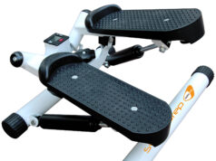 Gli esercizi giusti con gli attrezzi contro la cellulite