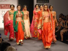 Lo stile indiano in passerella a New Dehli: tradizione e modernità