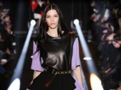 Fausto Puglisi miscela una base nera di punk rock, ai colori di una donna grintosa