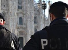 Terrorismo, Renzi stralcia le norme per i controlli ai pc