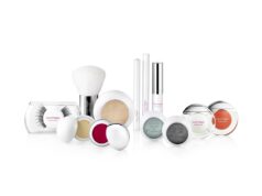 Make up avantgarde: la collezione di Estée Lauder firmata Courrèges