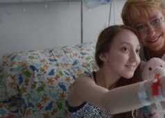 Presidente Bachelet incontra la 14enne condannata a morte dalla fibrosi cistica. In Italia con la fibrosi si può convivere