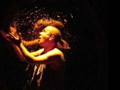 “Mamma”, fiabe che diventano incubi al Teatro Bellini