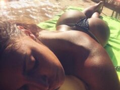 Belen e Cecilia, dettagli provocanti in vacanza