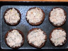 Funghi ripieni e grigliati alla georgiana