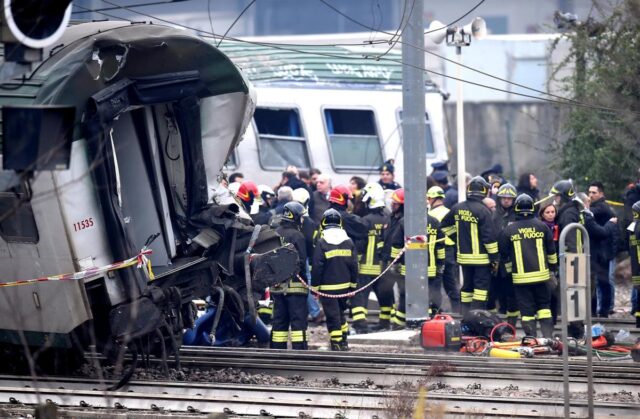 treno deragliato milano