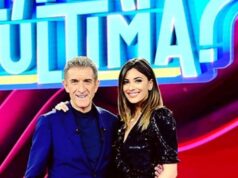 Ezio Greggio e Romina Pierdomenico, innamorati ad Ibiza…con i paparazzi